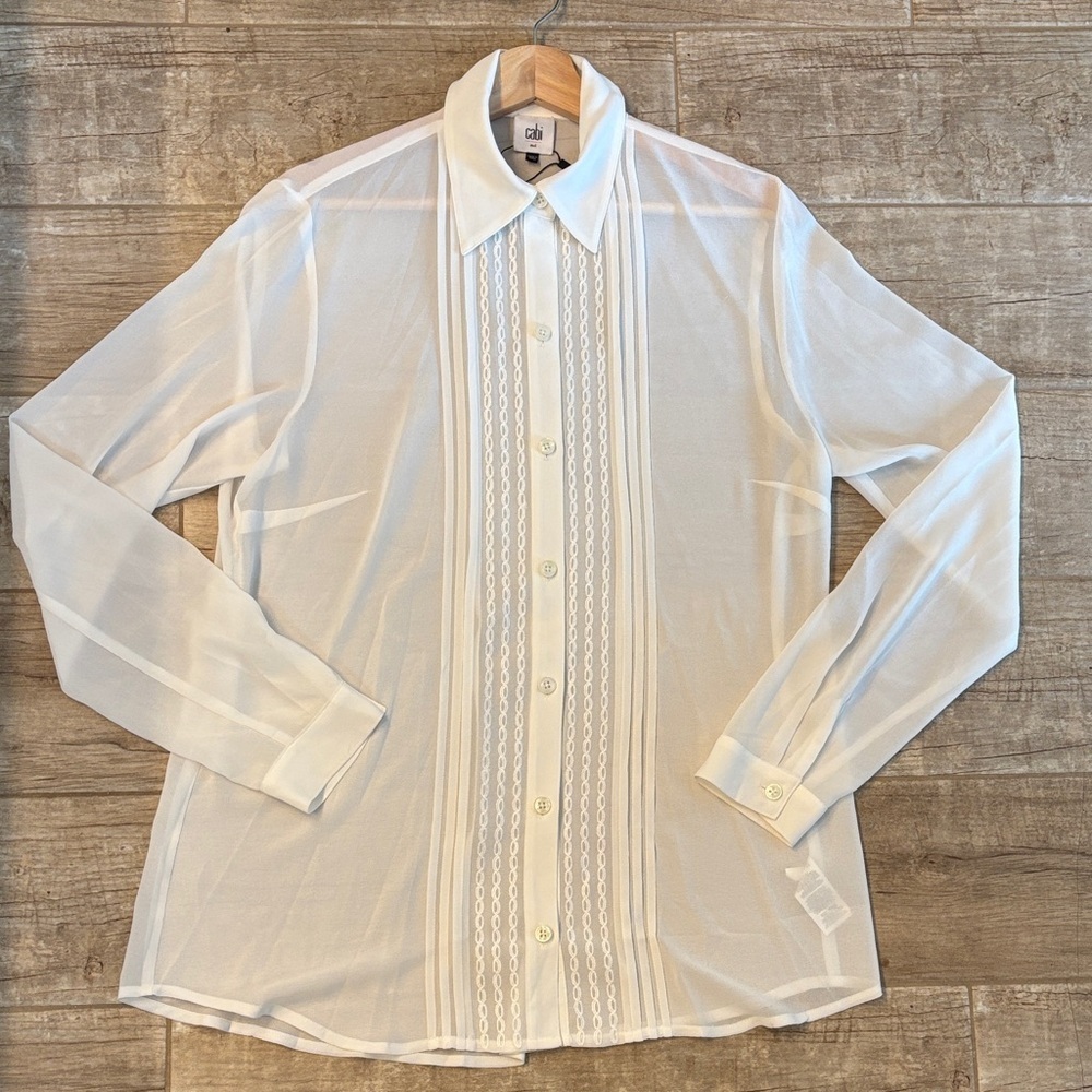 Cabi Playwright Button Down Blouse in White - Picture 2 of 4
